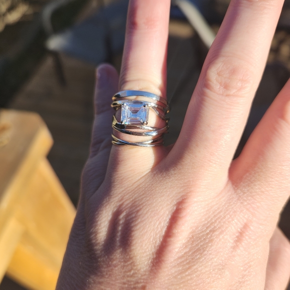 Custom Pamela Bosco Palladium Ring - Picture 15 of 15